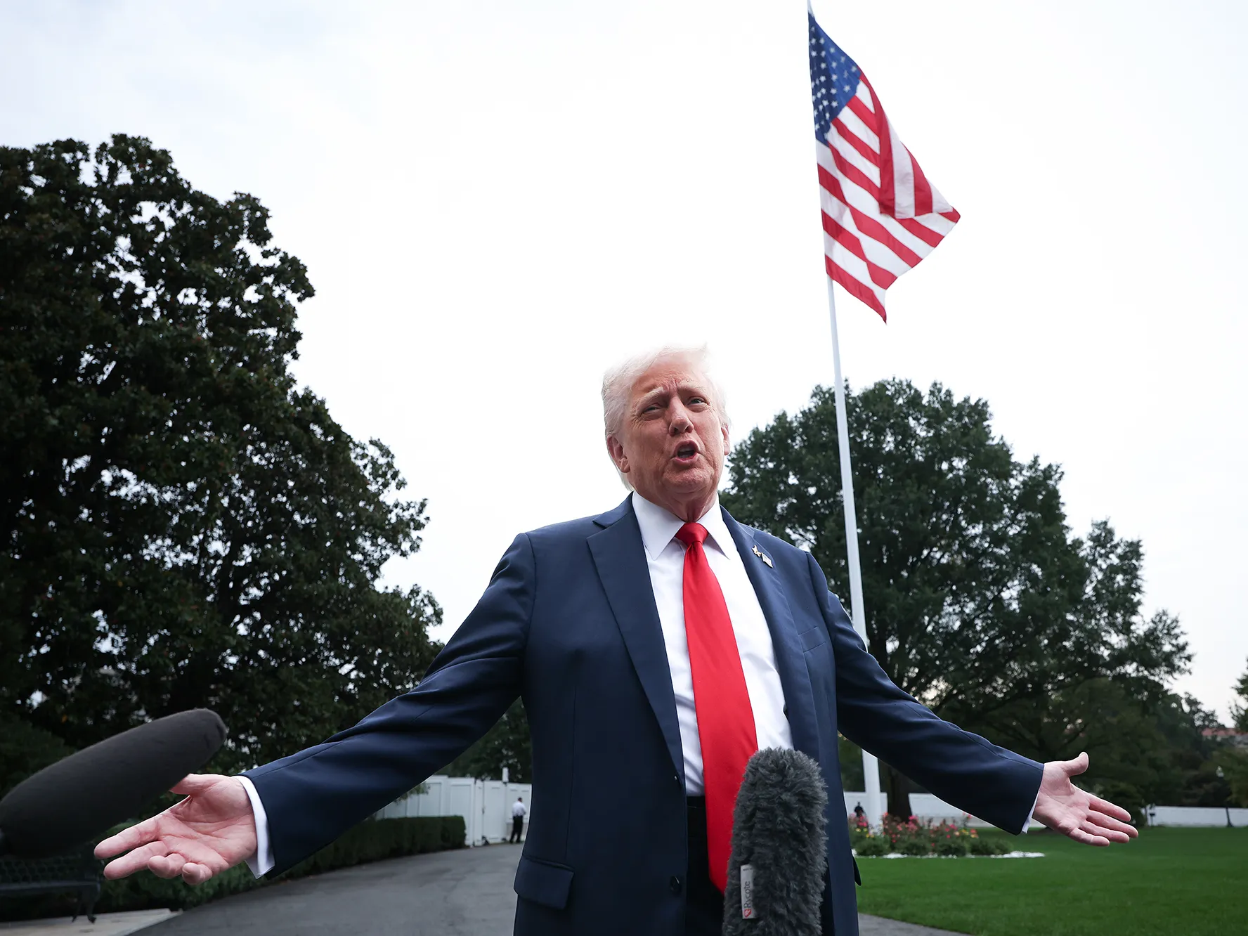 Pakistanul a transmis Statelor Unite o nouă propunere de pace din partea Iranului, după ce Trump a avertizat că „timpul se scurge”. Statele Unite nu exclud o invazie în Iran