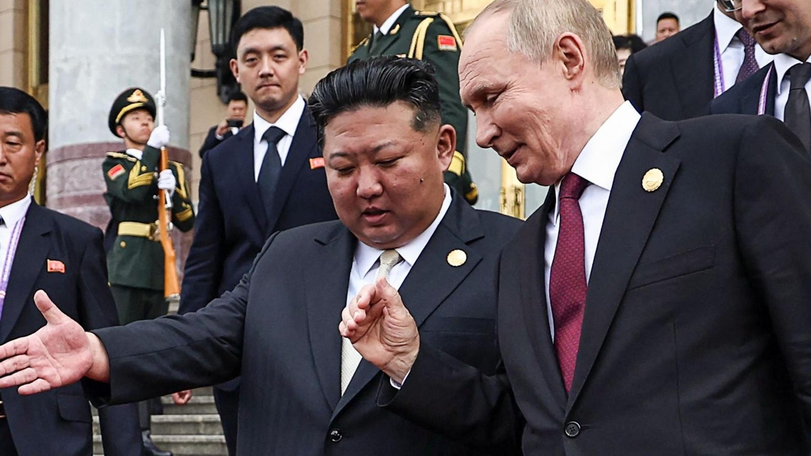 Kim Jong Un reafirmă sprijinul Coreei de Nord pentru Rusia, cu ocazia Zilei Victoriei