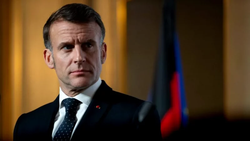 Macronnnnn