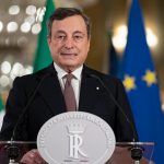 Mario draghi .