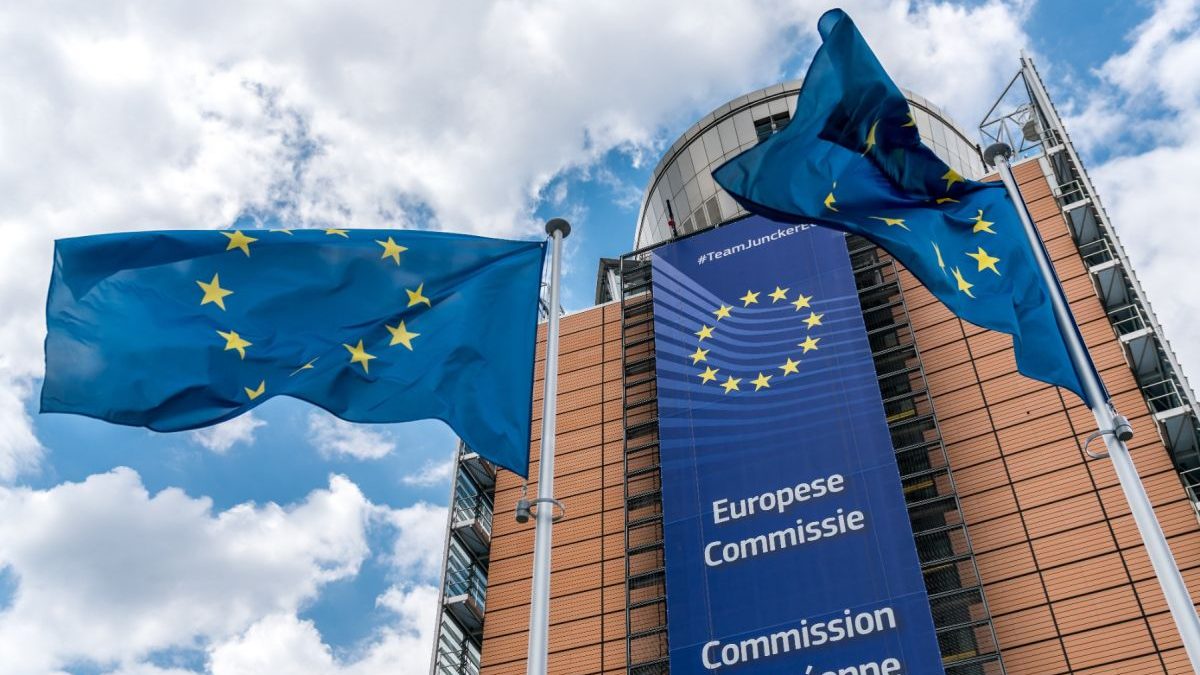 Poza comisia europeana