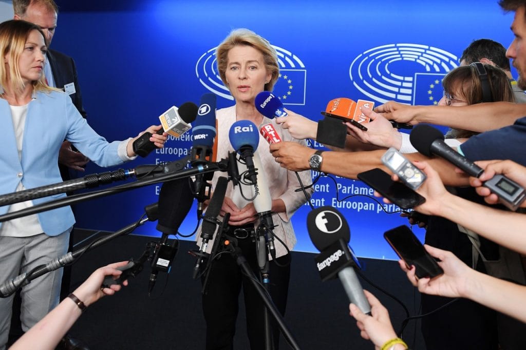 Ziua Mondială a Libertății Presei. Uniunea Europeană trage un semnal de alarmă pentru Guvernele din întreaga lume: „Democrația nu poate exista fără o presă liberă, iar jurnaliștii trebuie protejați în permanență. 2025 a fost cel mai sângeros an pentru jurnaliști”