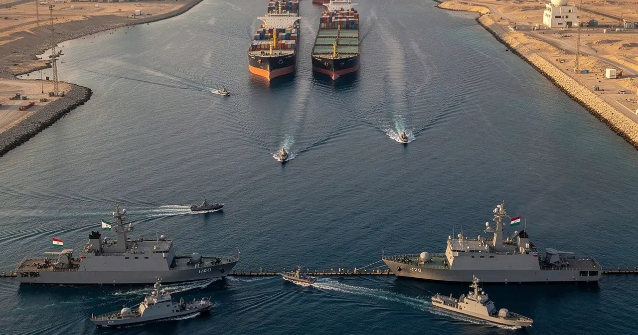 Noi atacuri SUA-Iran, în mijlocul negocierilor: Schimburi de focuri în Strâmtoarea Ormuz, sirene în Bahrain și rachete interceptate în Kuweit