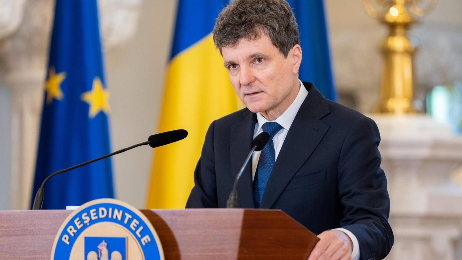 Nicușor Dan se întâlnește astăzi, la Cotroceni, cu Grindeanu, Bolojan, Fritz, Kelemen și Pambuccian. PNL, USR și UDMR l-au propus pe Siegfried Mureșan pentru funcția de Premier. Propunerea PSD este Sorin Grindeanu