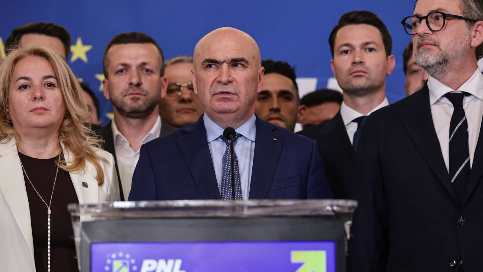 Ilie Bolojan și-a depus candidatura pentru funcția de președinte al PNL. Echipa propusă: Dan Motreanu – prim-vicepreședinte, Robert Sighiartău – secretar general și 8 vicepreședinți, printre care Dragoș Pîslaru și Oana Gheorghiu