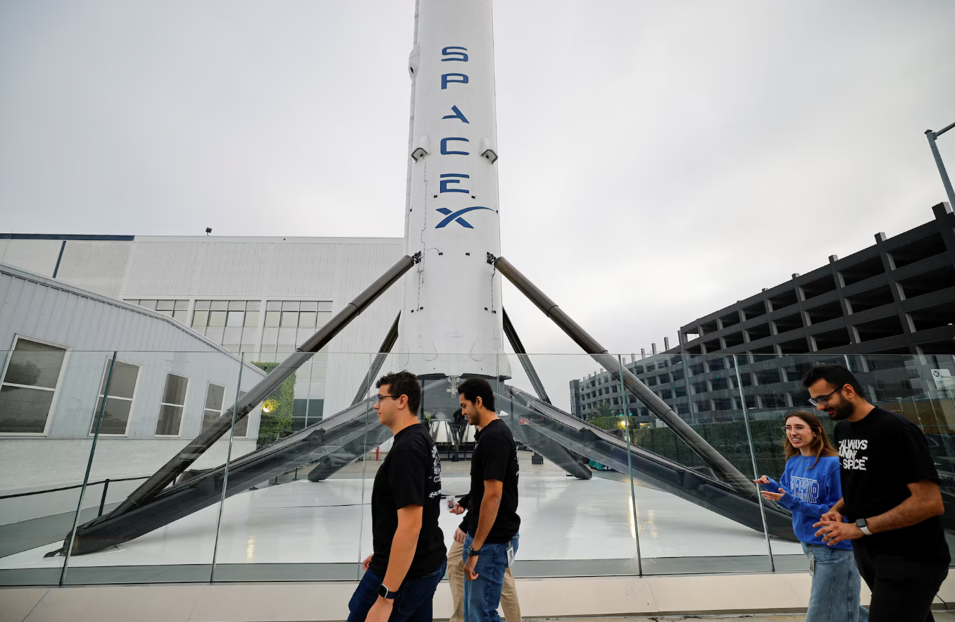 SpaceX depășește Amazon și devine a cincea cea mai valoroasă companie din lume după o nouă creștere spectaculoasă pe bursă