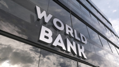 Banca Mondială renunță la obiectivele de finanțare pentru climă în planul de acțiune reînnoit