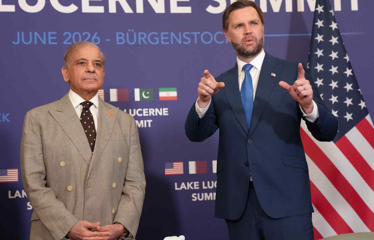 Piețele globale reacționează pozitiv la începerea discuțiilor tehnice SUA-Iran: Petrolul scade, bursele cresc