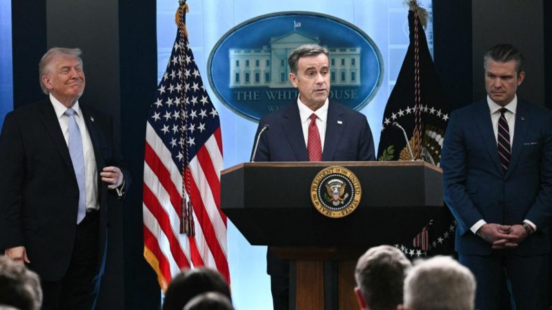 CIA l-a avertizat pe Trump că Iranul nu intenționează să respecte concesiile privind armele nucleare din acordul cu SUA. Trump: „Dacă vor urmări să obțină o armă nucleară, consecințele vor fi supreme”
