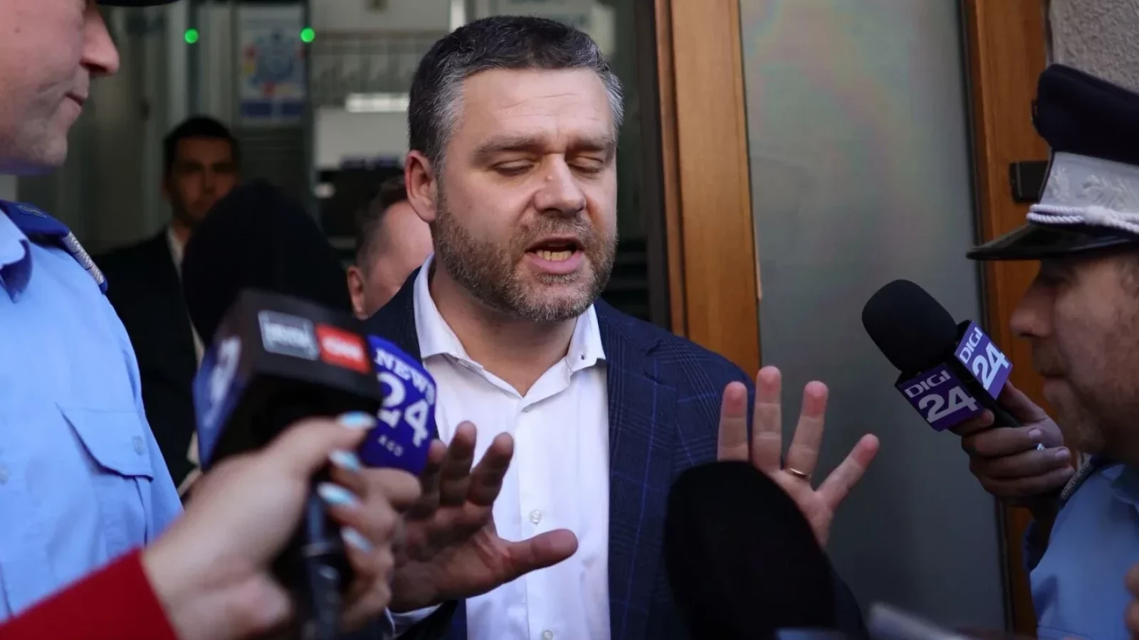 Ciprian Ciucu a ajuns la DNA, fiind suspectat de luare de mită. Toni Neacșu, fost judecător CSM: „Mandatul de Primar General nu îi este afectat în niciun fel”