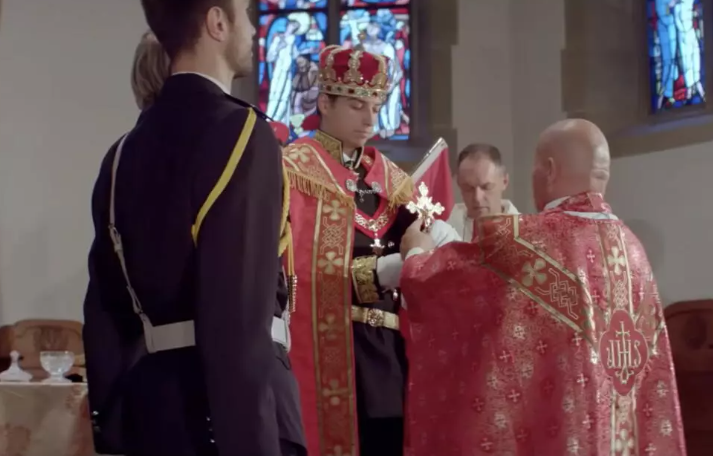 Cine este „Regele” autoproclamat al Elveției? Jonas Lauwiner și-a creat un adevărat „imperiu funciar” și deține peste 117.000 de metri pătrați de teritoriu elvețian, spre oroarea autorităților
