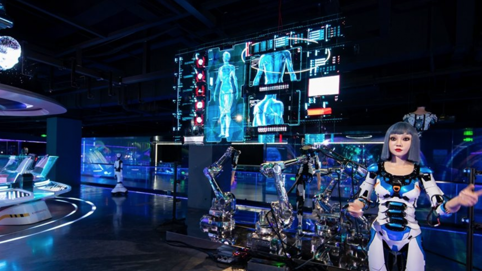 Ţara roboților: cum încearcă Beijingul să iasă din capcana demografică cu ajutorul umanoizilor
