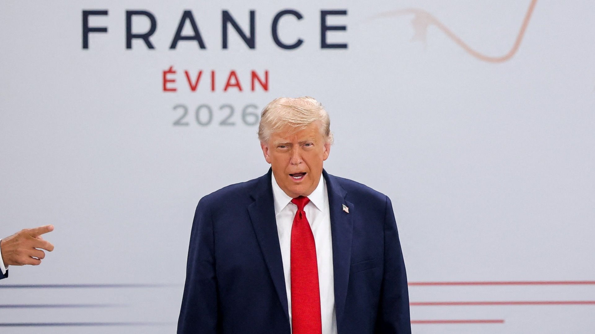 Trump intenționează să le solicite companiilor americane de armament „să producă rachete, sub licență, în Europa și Ucraina”, anunță Zelenski