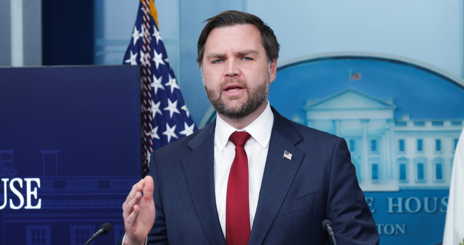Acordul dintre SUA și Iran a fost semnat deja electronic, anunță JD Vance. Semnarea oficială va avea loc în Elveția, pe 19 iunie: „Nu vom publica textul acordului până atunci”