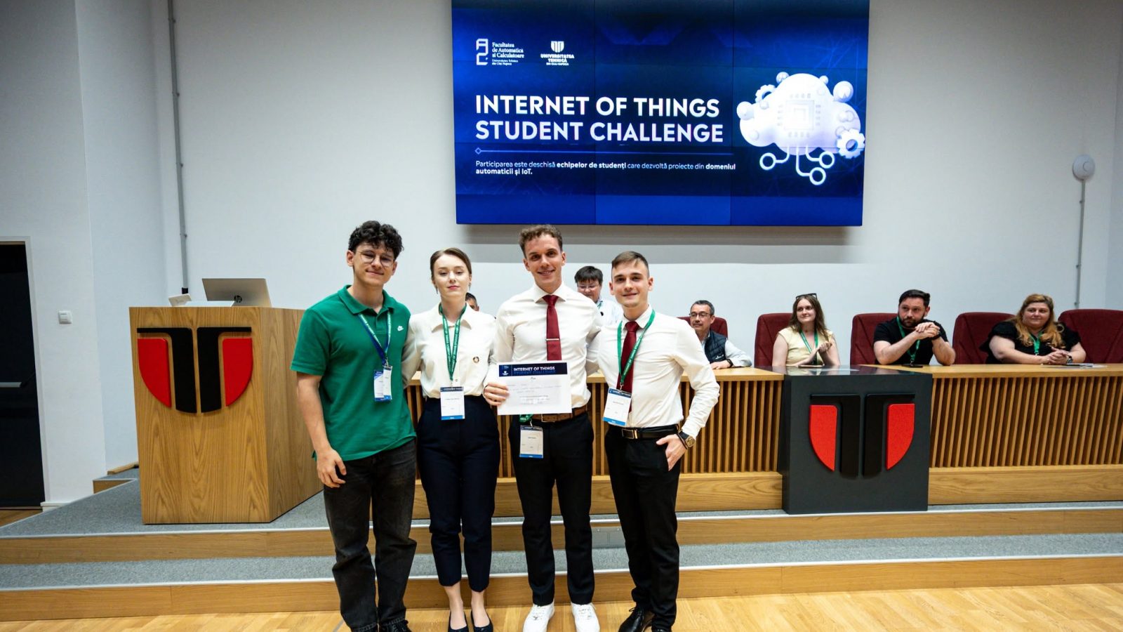 Patru studenți din Cluj au creat Nabu, o aplicație bazată pe Inteligență Artificială care ajută cuplurile să comunice mai bine și să gestioneze conflictele
