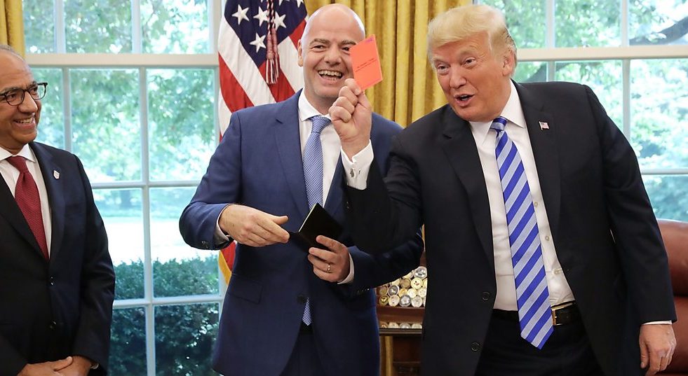 Donald Trump a influențat retragerea suspendării fotbalistului Forlain Balogun după cartonașul roșu contra Bosniei
