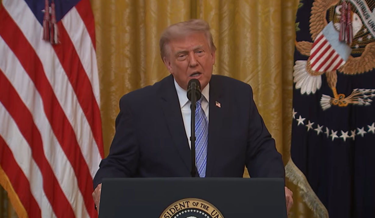 BREAKING. Trump anunță că declasifică documente „șocante” care dovedesc că alegerile prezidențiale din SUA din 2020 au fost fraudate: „Puteți vedea cu ochii voștri interferența sinistră a Chinei”