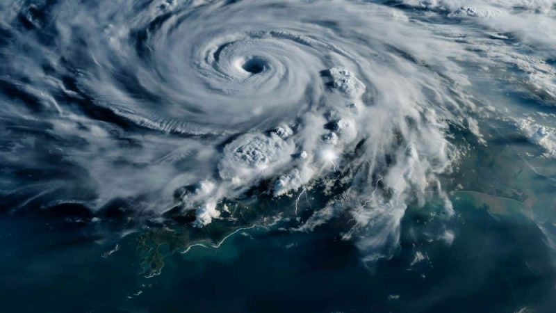 Taifunul Bavi lovește Japonia, China și Taiwan. Zeci de victime, sute de mii de evacuări și infrastructură paralizată