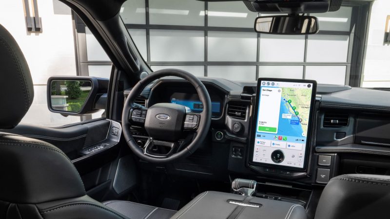 Apple Maps devine noul sistem de navigație pe noile mașini Ford