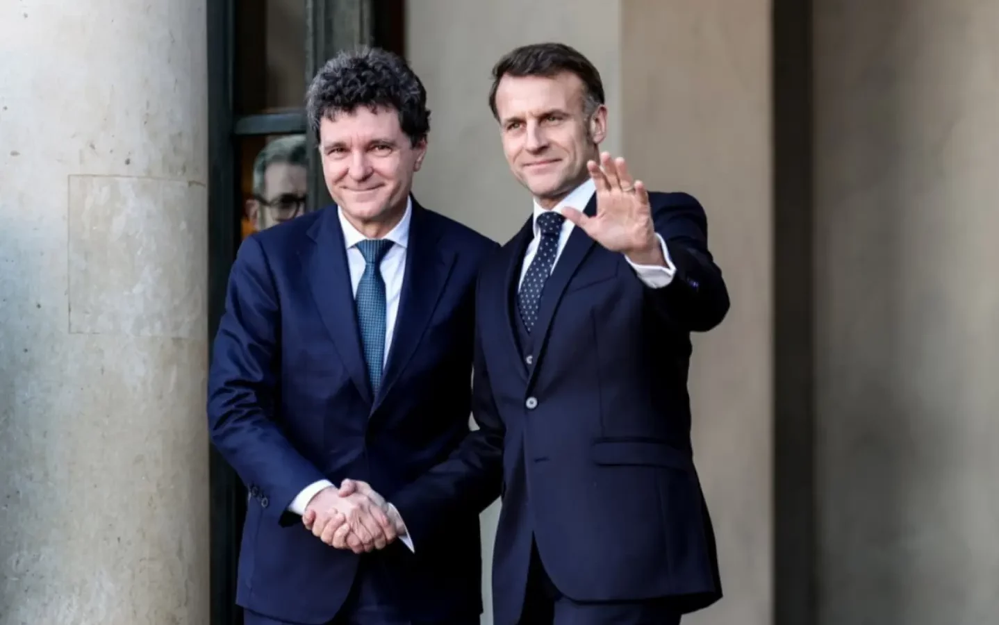 Nicușor Dan merge la Paris pentru reuniunea Coaliției de Voință și ceremoniile de Ziua Franței
