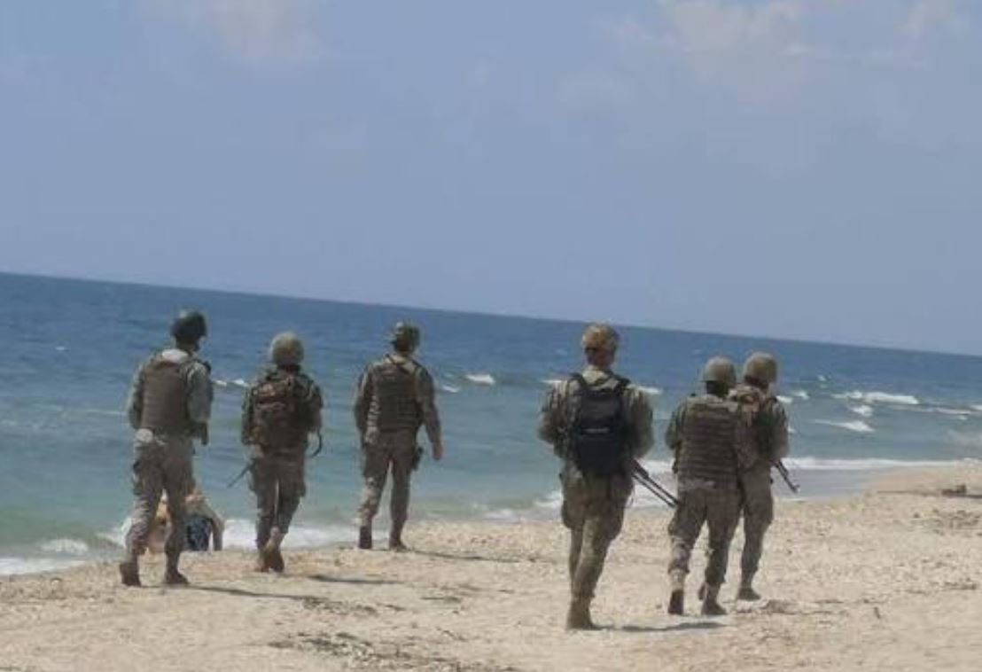 După incidentul din Constanța, Miruță i-a trimis pe militarii români să caute drone pe plajă. Florin Jipa: „Nicușor Dan s-a întors de la Kiev și nu ne-a spus nimic despre drona ucraineană. Ce s-a întâmplat la Constanța a fost un atac asupra României”