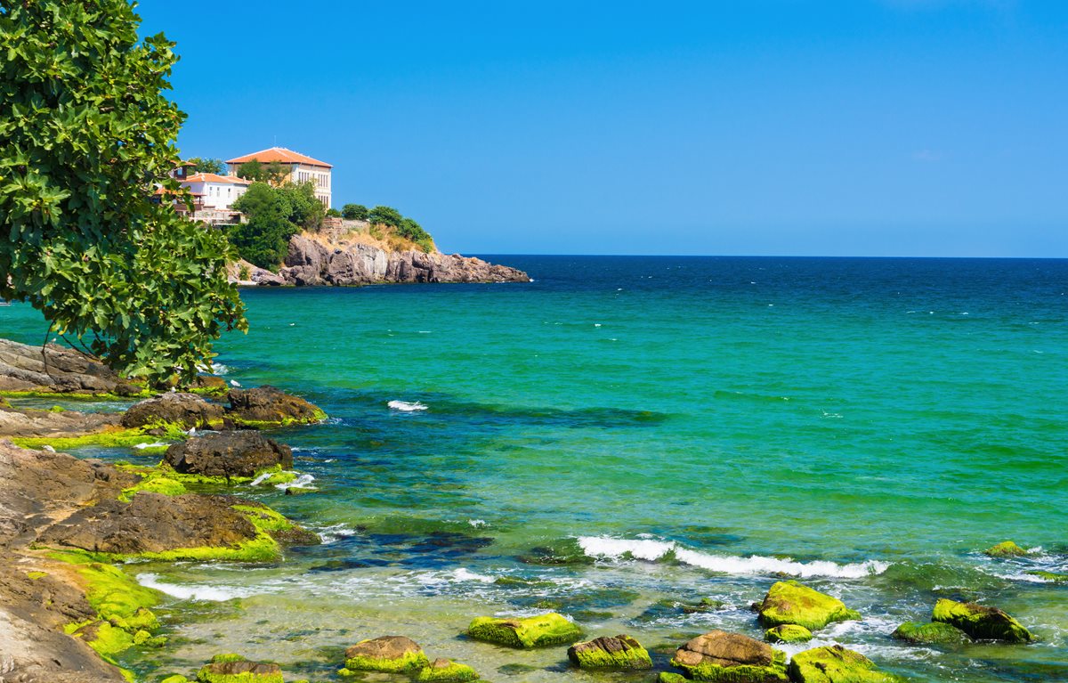 Bulgaria vrea mai mulți turiști români în 2026. Ce inițiative a pregătit ministrul bulgar al Turismului, Ilin Dimitrov