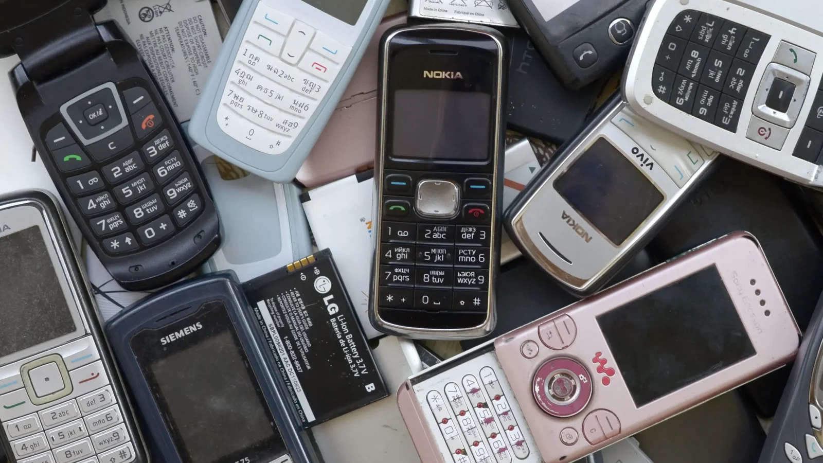 Google transformă telefoanele vechi în servere cloud