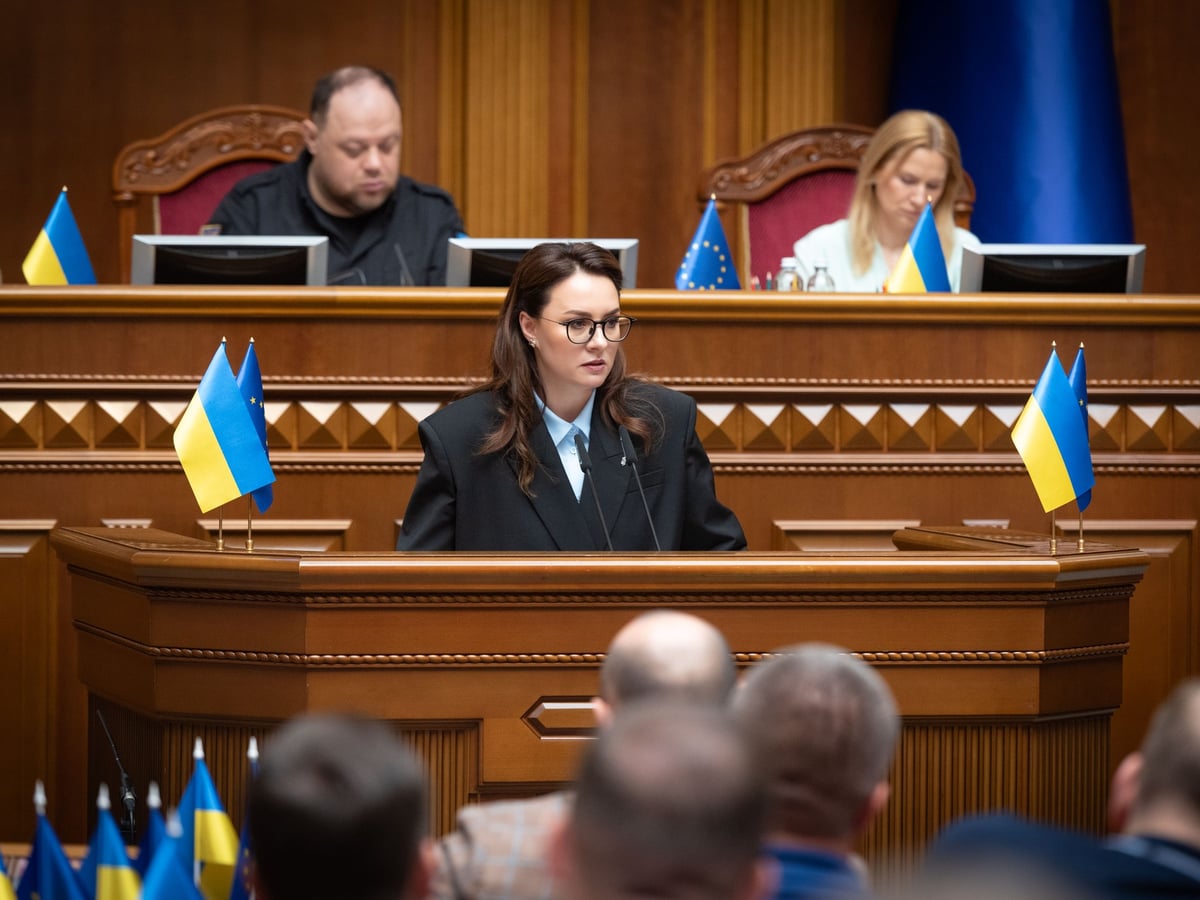 Zelenski anunță că schimbă Premierul Ucrainei și pregătește remanierea Guvernului