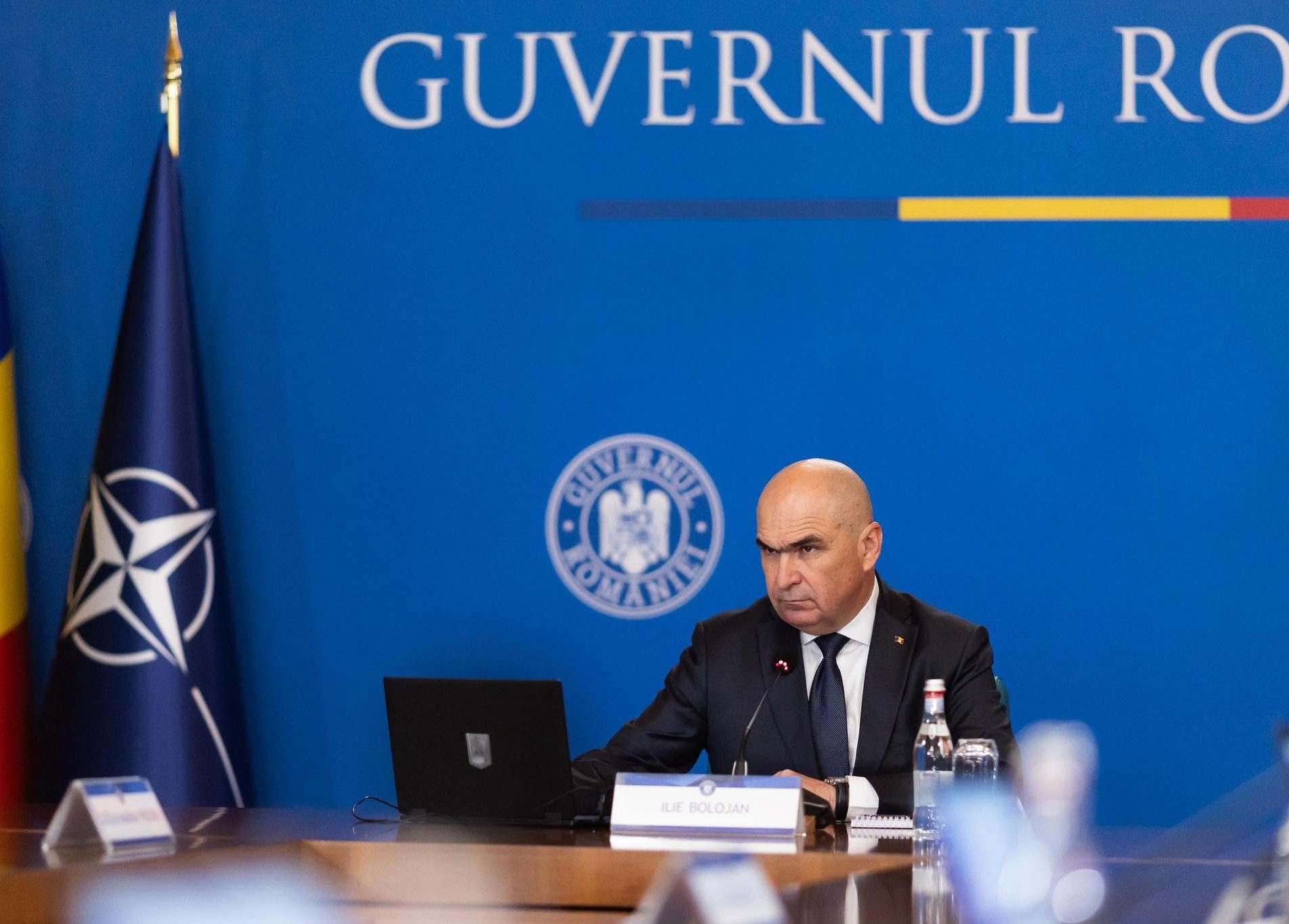 Bolojan: „Am stabilit cu marii consumatori măsurile privind reducerea voluntară a consumului de energie în orele de seară”. Dacia și Ford opresc producția până pe 19 august