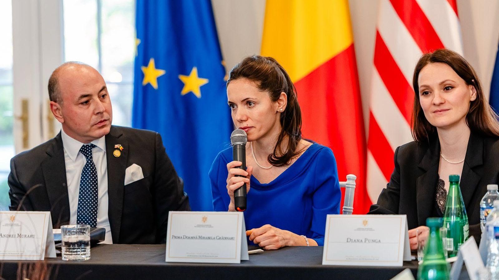 Declarația de avere a Mirabelei Grădinaru, partenera Președintelui Nicușor Dan, a fost publicată pe site-ul Administrației Prezidențiale