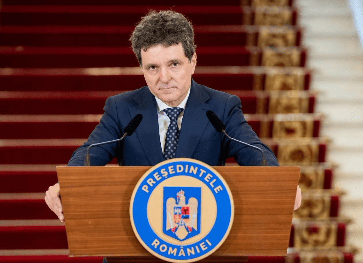 Nicușor Dan discută azi cu liderii PSD, PNL, USR și UDMR despre Legea Salarizării. România riscă să piardă 770 de milioane de euro din PNRR