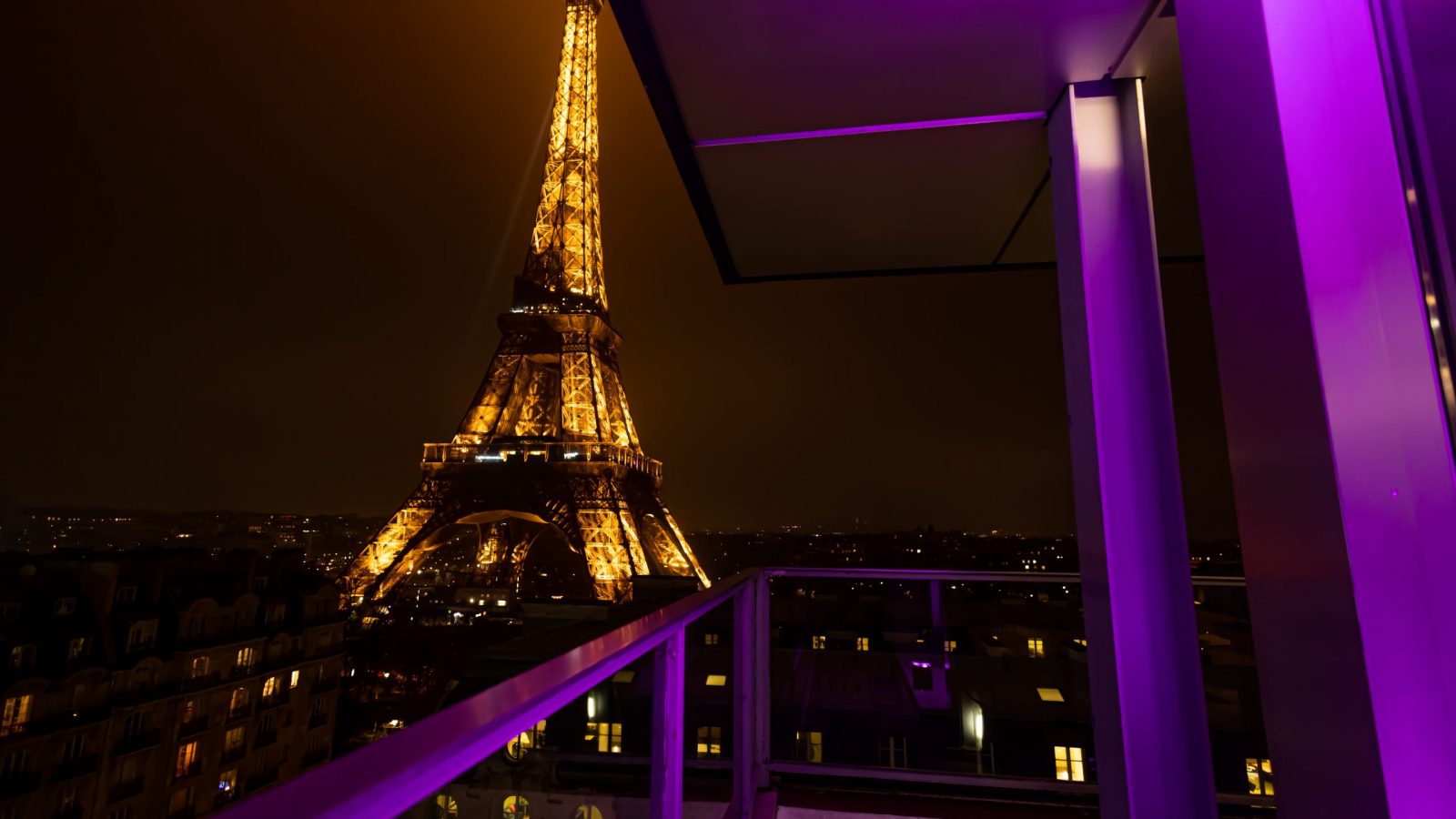 Luxul te așteaptă la ultimul etaj. Rooftop-urile din Paris, Londra, Roma și București pe care să le treci pe lista de vacanță