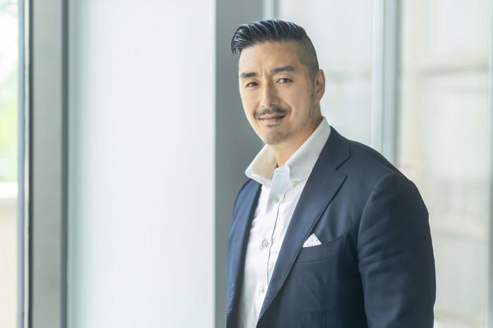 „Benjamin Button” din Singapore are 47 de ani, dar organismul său funcționează ca la 32. Dean Ho își construiește acum un „geamăn digital”
