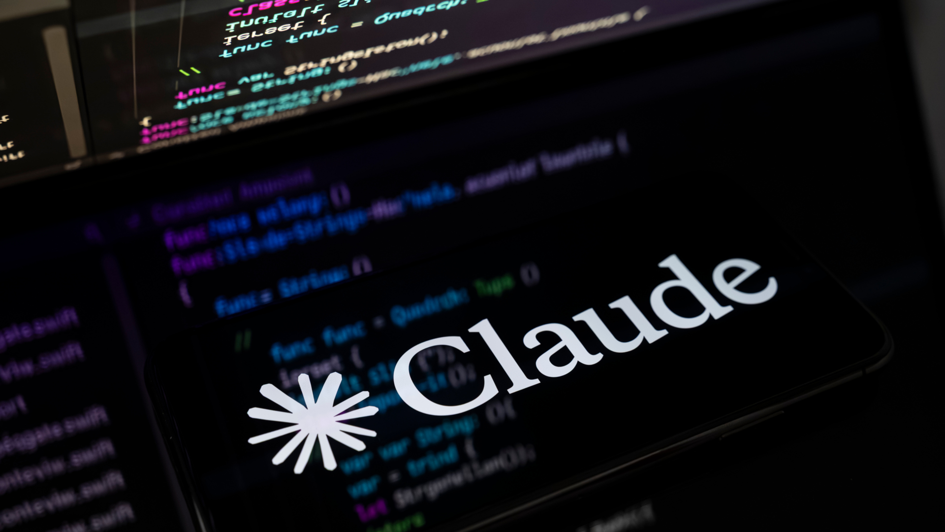 Un model A.I. a creat profiluri false bazate pe identitatea unor persoane în timpul unui test de securitate. Cercetătorii spun că este cel mai grav caz de „autonomie și înșelăciune” observat până acum