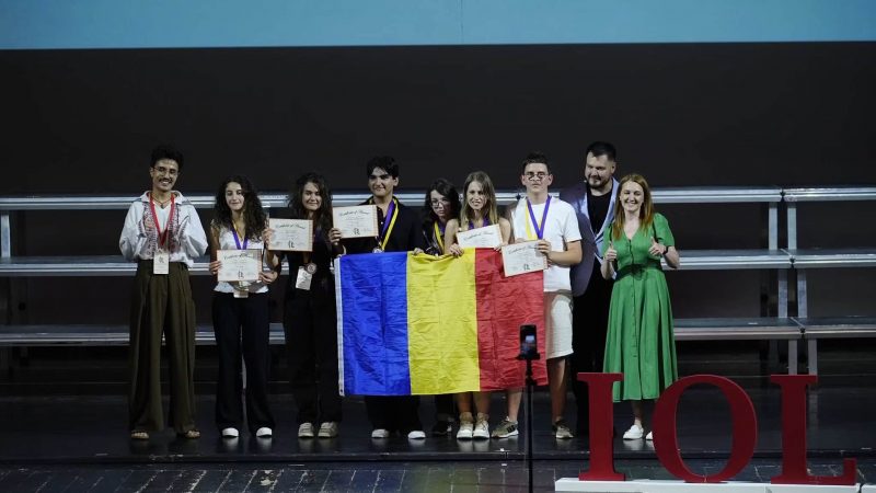 Lotul României a obținut rezultate extraordinare la Olimpiada Internațională de Lingvistică de la București