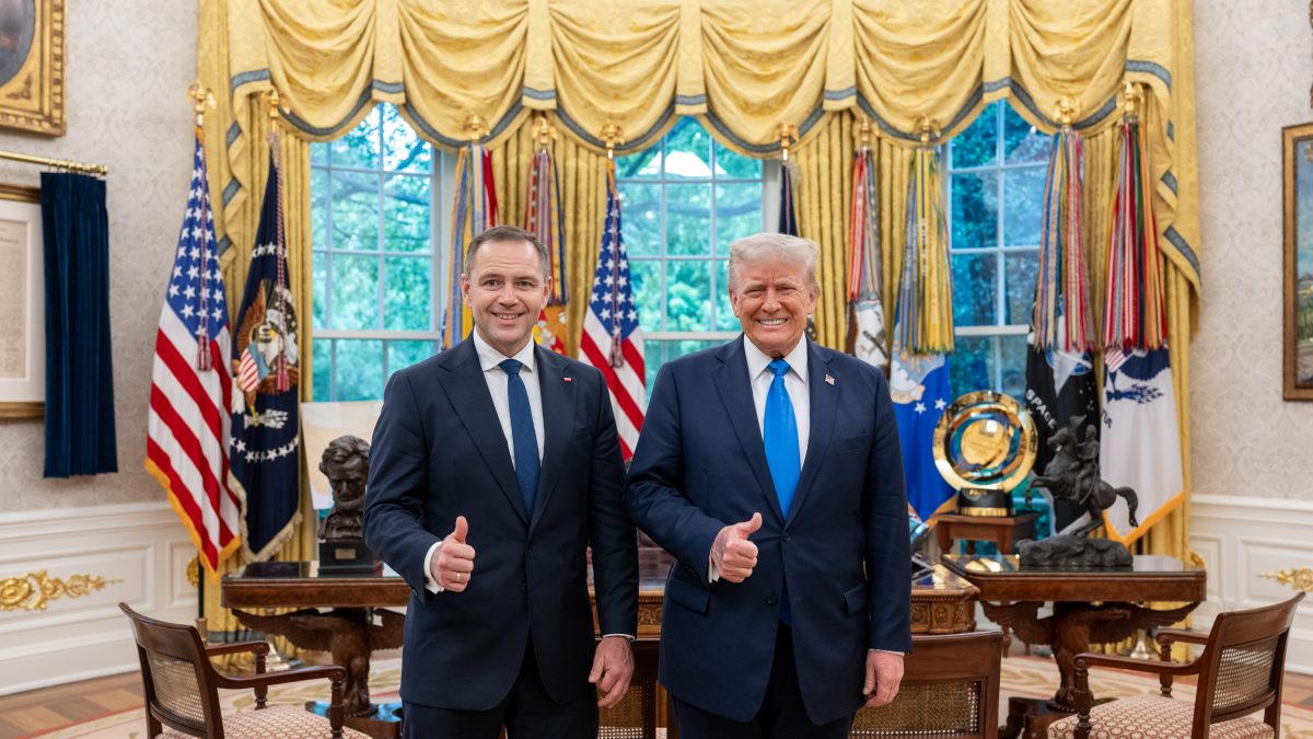 La un an de mandat, Karol Nawrocki presează Guvernul Tusk să finanțeze baza militară Fort Trump: „Trebuie să instituim o prezență militară americană permanentă în Polonia”