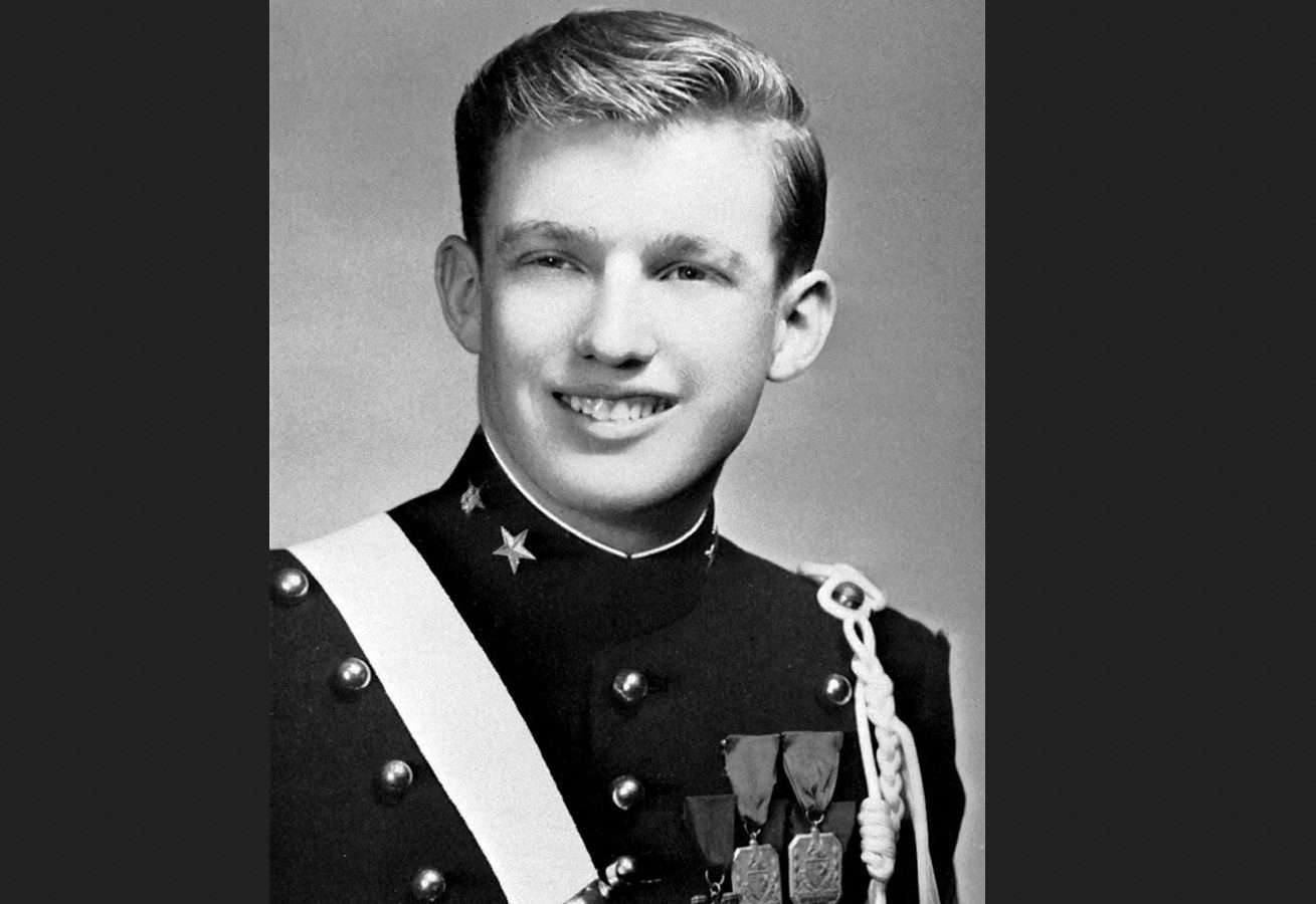 Trump a fost mare de mic!