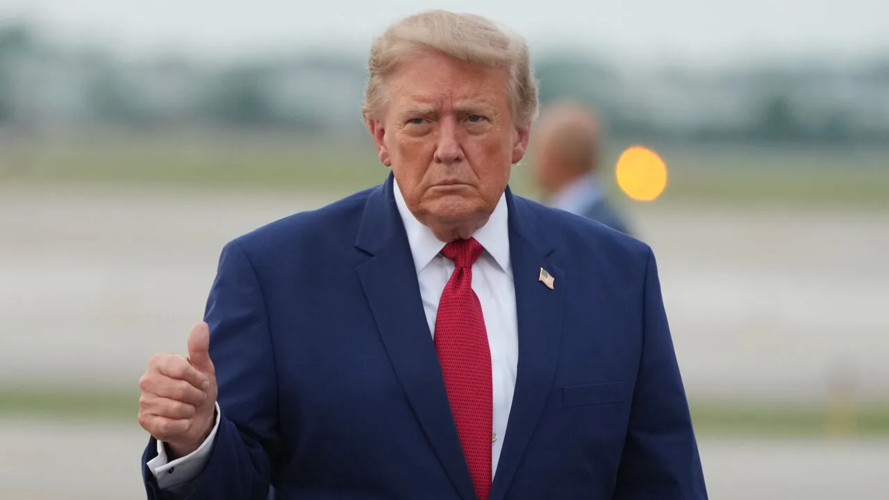 BREAKING. Trump lansează „cea mai agresivă ofensivă economică din istorie” împotriva Iranului: „Cer tuturor aliaților să sprijine SUA. Orice țară care ajută Iranul va suporta consecințele”