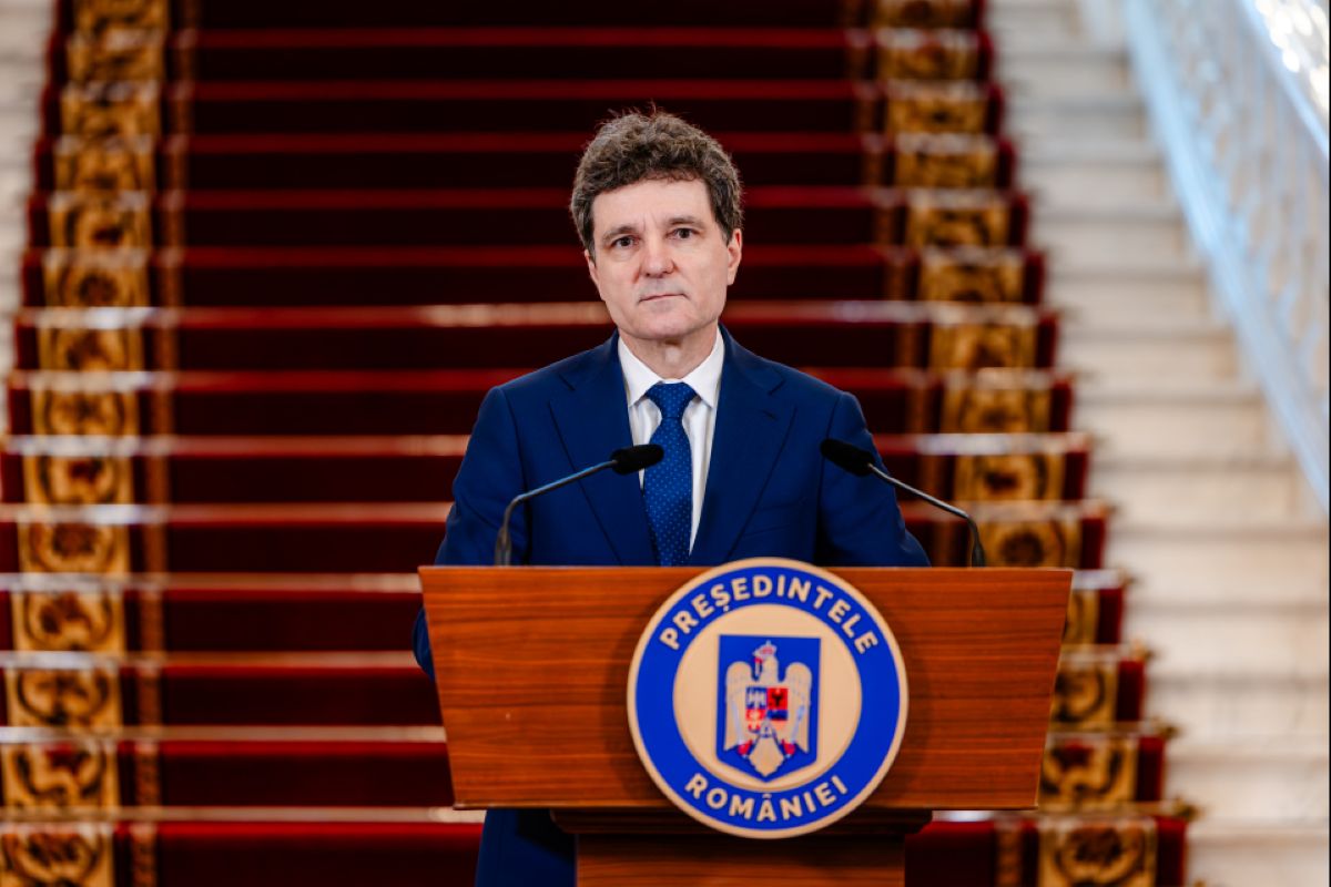 Nicușor Dan amână, din nou, consultările cu partidele pentru desemnarea Premierului, spun surse din Administrația Prezidențială. Discuțiile erau programate pentru miercuri