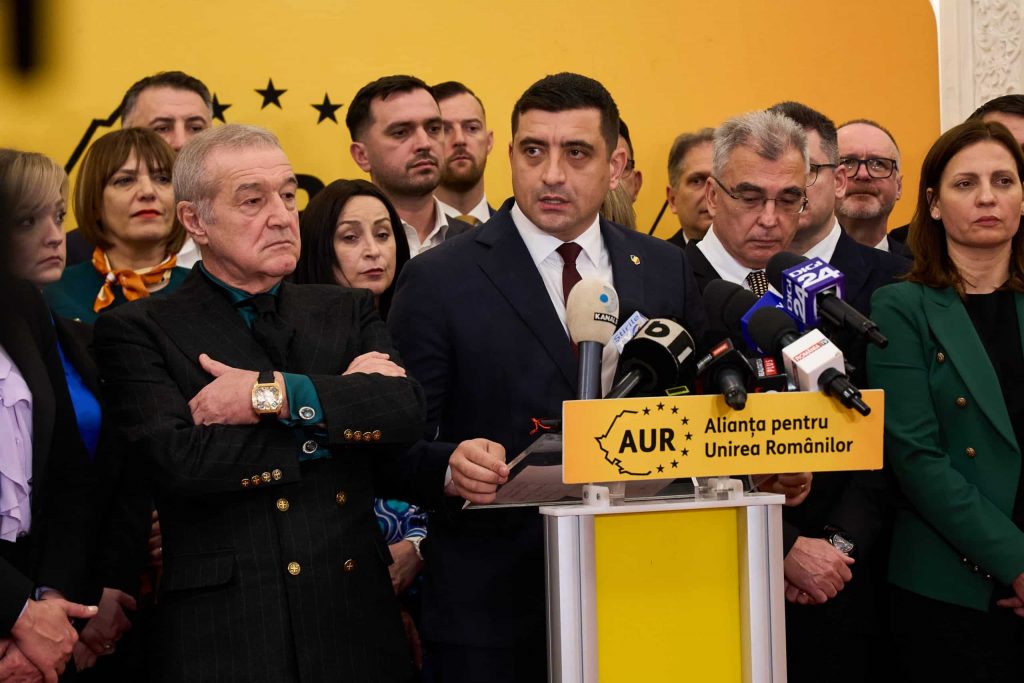 AUUR