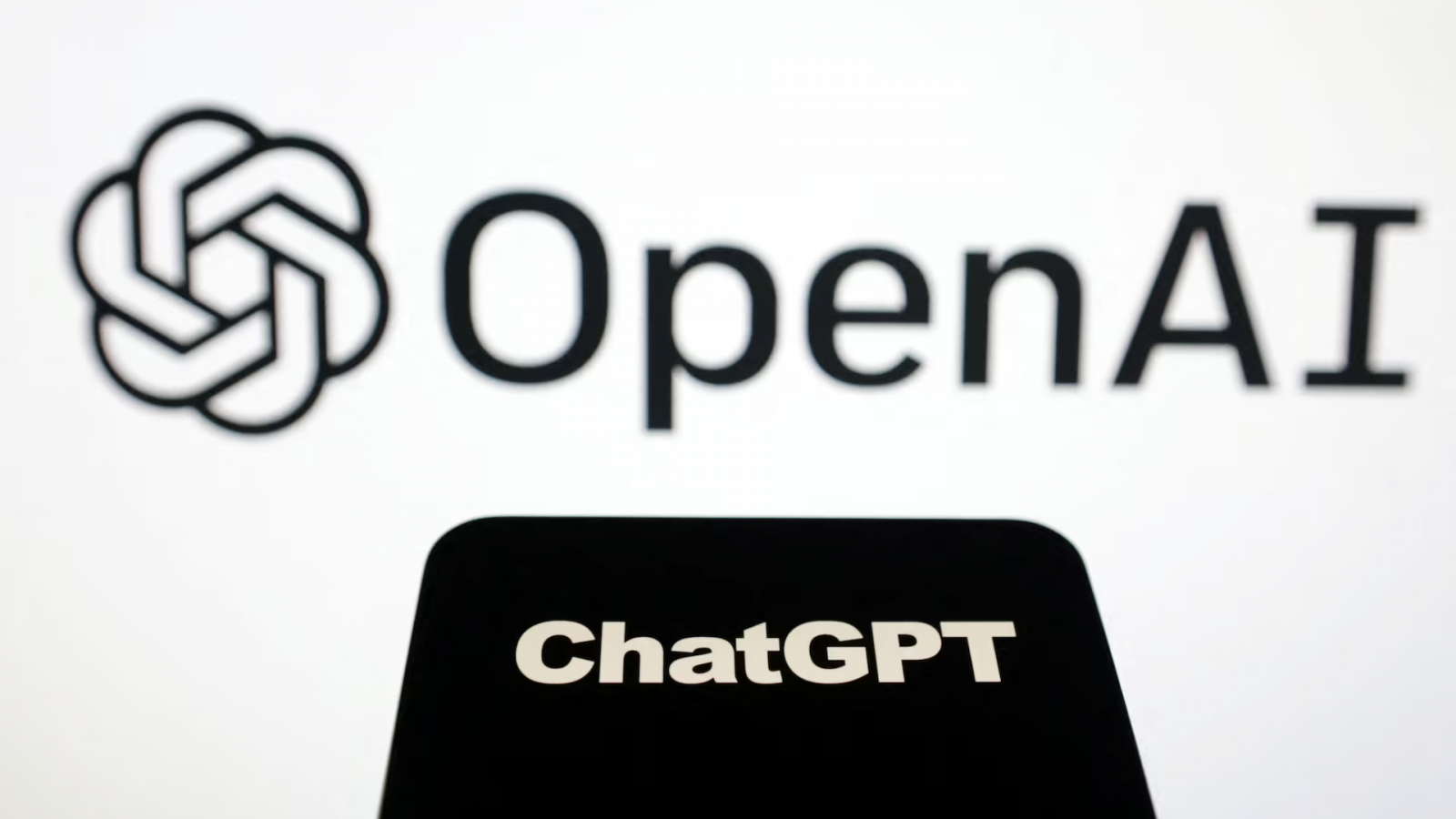OpenAI a identificat 53 de cazuri în care imagini încărcate de utilizatorii ChatGPT au fost distribuite de agenți A.I către site-uri externe