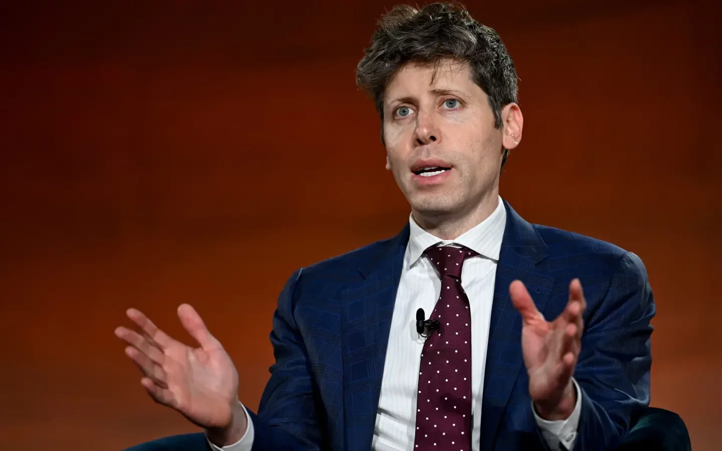 Sam Altman și Dario Amodei avertizează ONU asupra riscurilor inteligenței artificiale: „A.I. poate deveni un pericol pentru omenire”