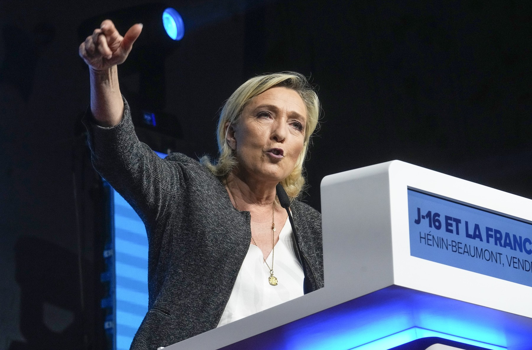 Marine Le Pen: „Franța nu va părăsi NATO până nu se încheie războiul din Ucraina”. Sprijinul financiar pentru Ucraina, oprit dacă va fi aleasă Președinte