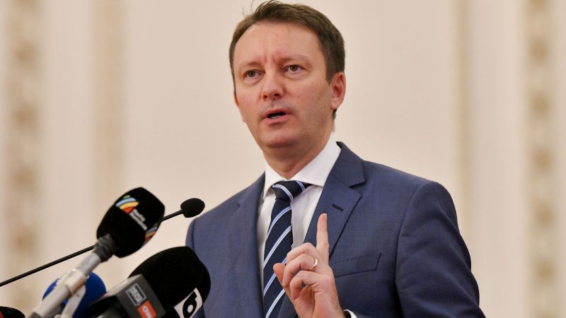 Siegfried Mureșan anunță că a strâns „200 de voturi” din cele 233 necesare pentru învestirea Guvernului
