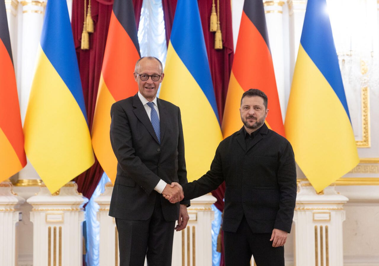 Germania anunță un nou pachet de sprijin pentru Ucraina, în valoare de 1,3 miliarde de euro. Mesajul lui Merz pentru Putin, transmis direct de la Kiev: „Opriți acest război fără sens”