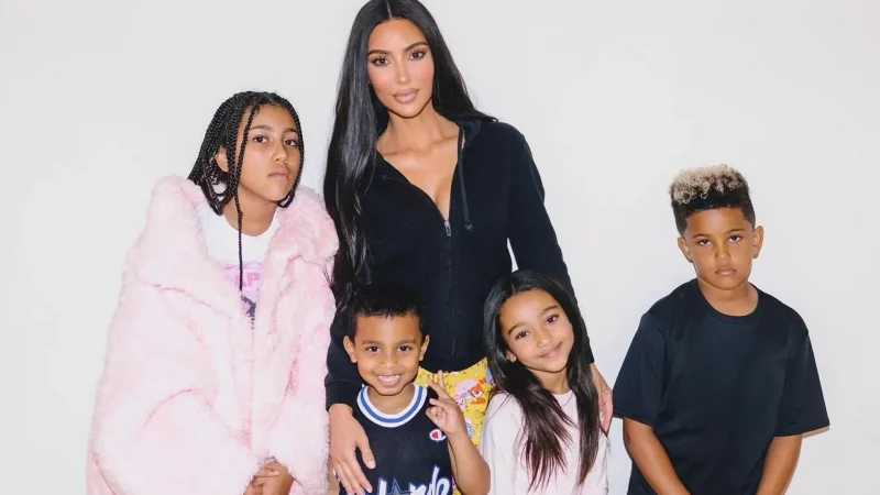 5ea0863b5474 kim kardashian kids