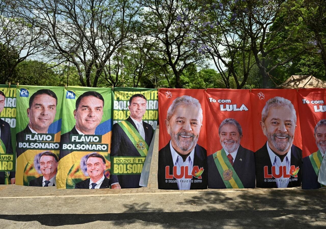 Alegerile generale în Brazilia. Cursă strânsă între Lula și Bolsonaro