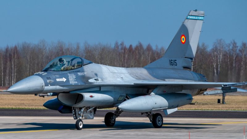 F-16
