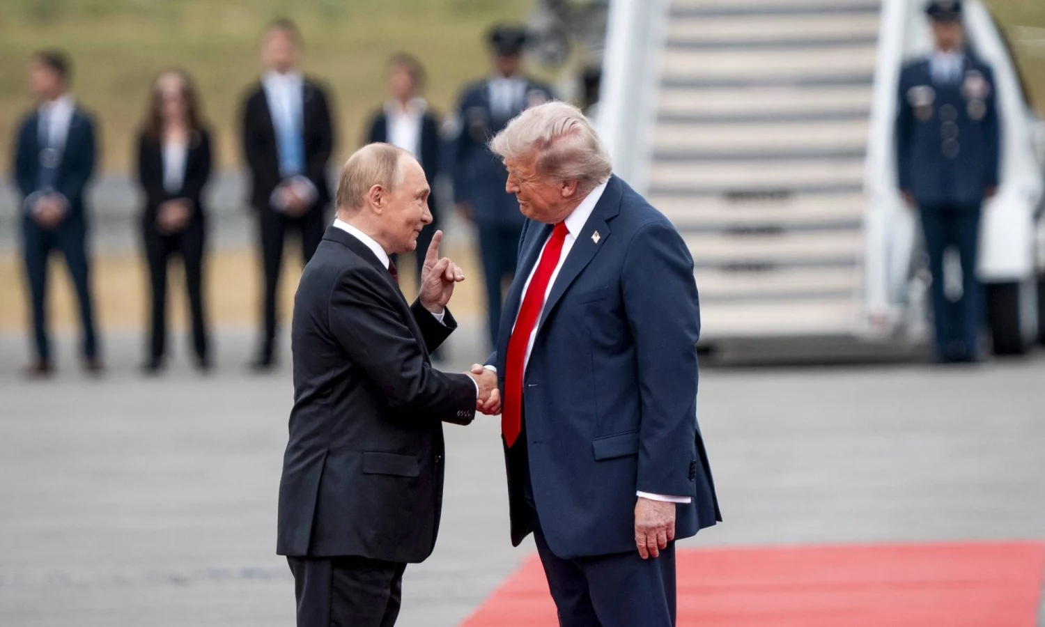Capitularea Ucrainei, negociată de Trump și Putin. Va accepta Europa?