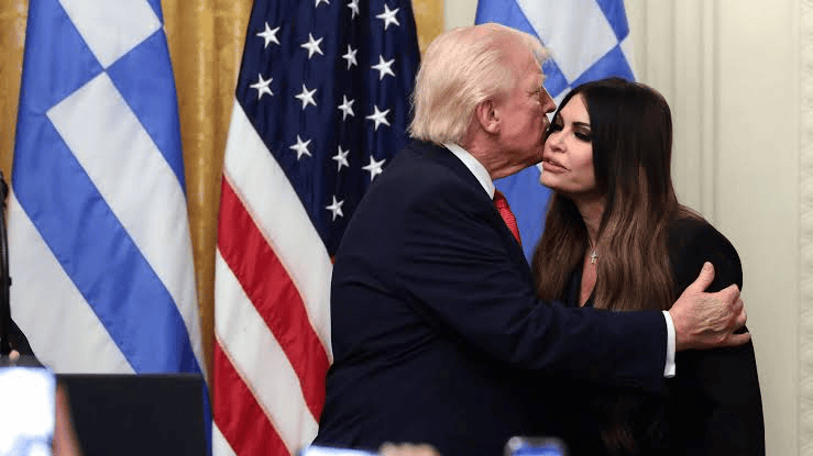 Trump spune că ia în calcul demiterea ambasadoarei SUA în Grecia: „Nu suntem mulțumiți”